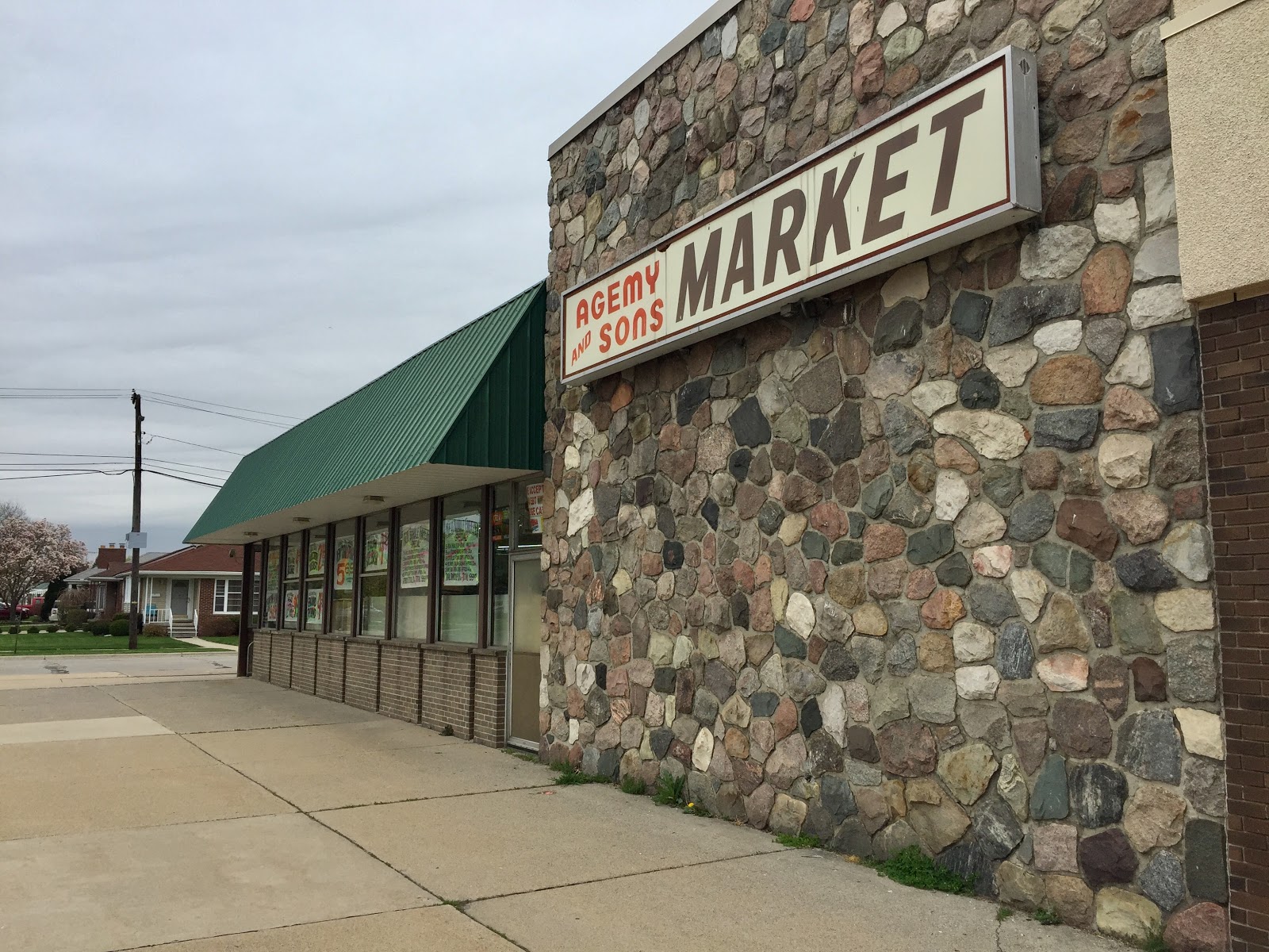 Agemy & Sons Market — photo