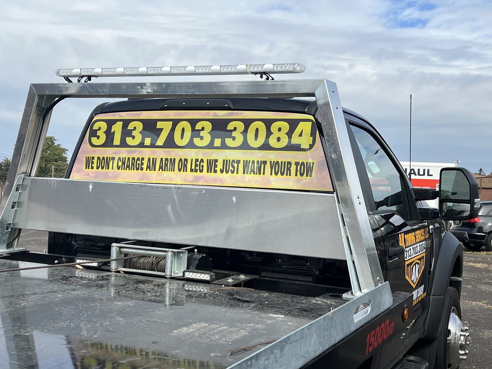 AK Towing Services LLC in