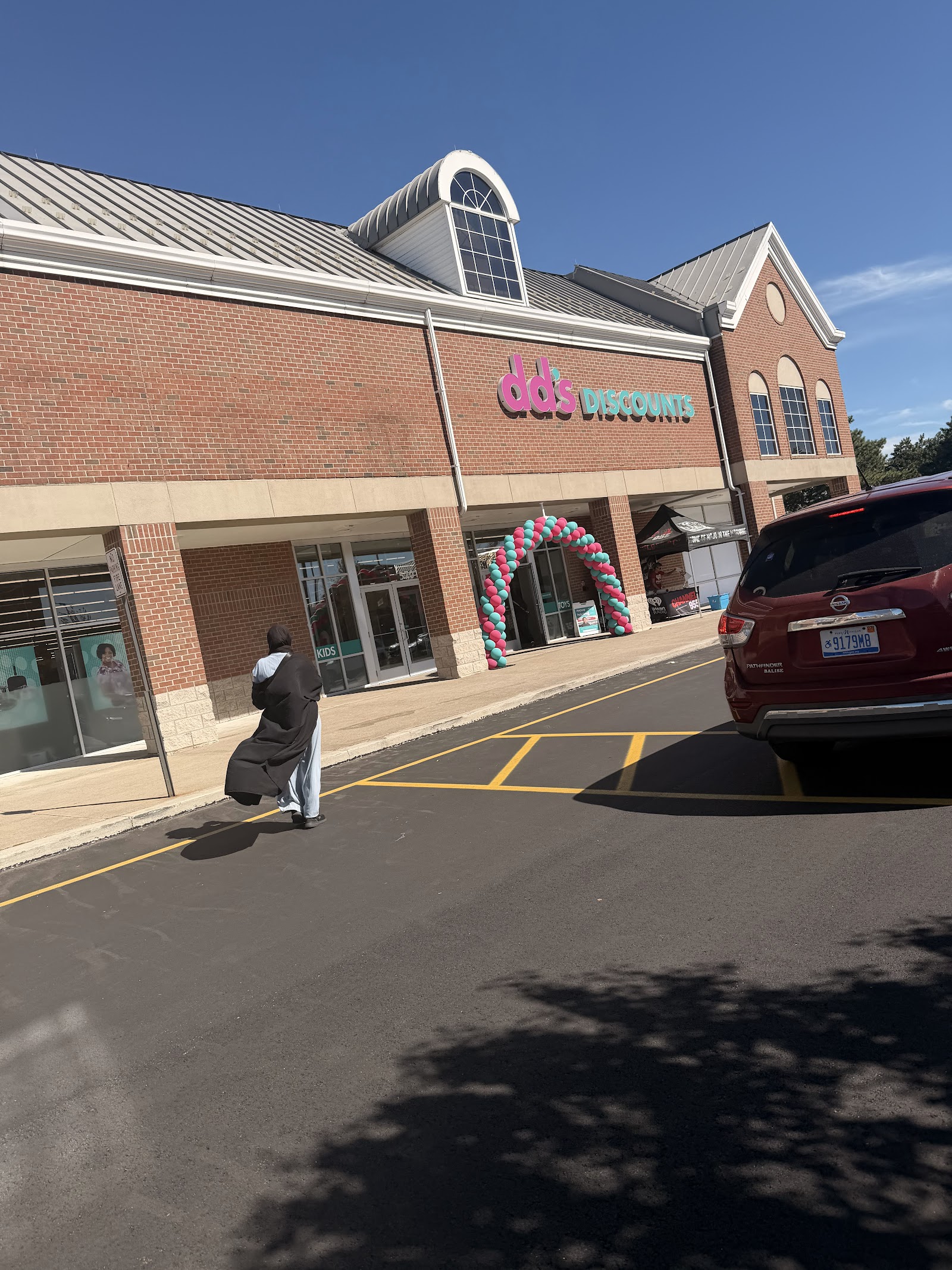 dd's DISCOUNTS in Dearborn