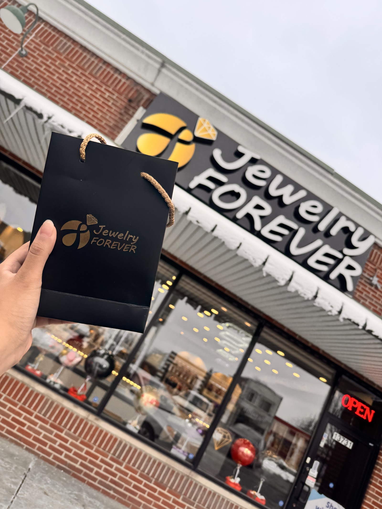 Jewelry Forever — photo
