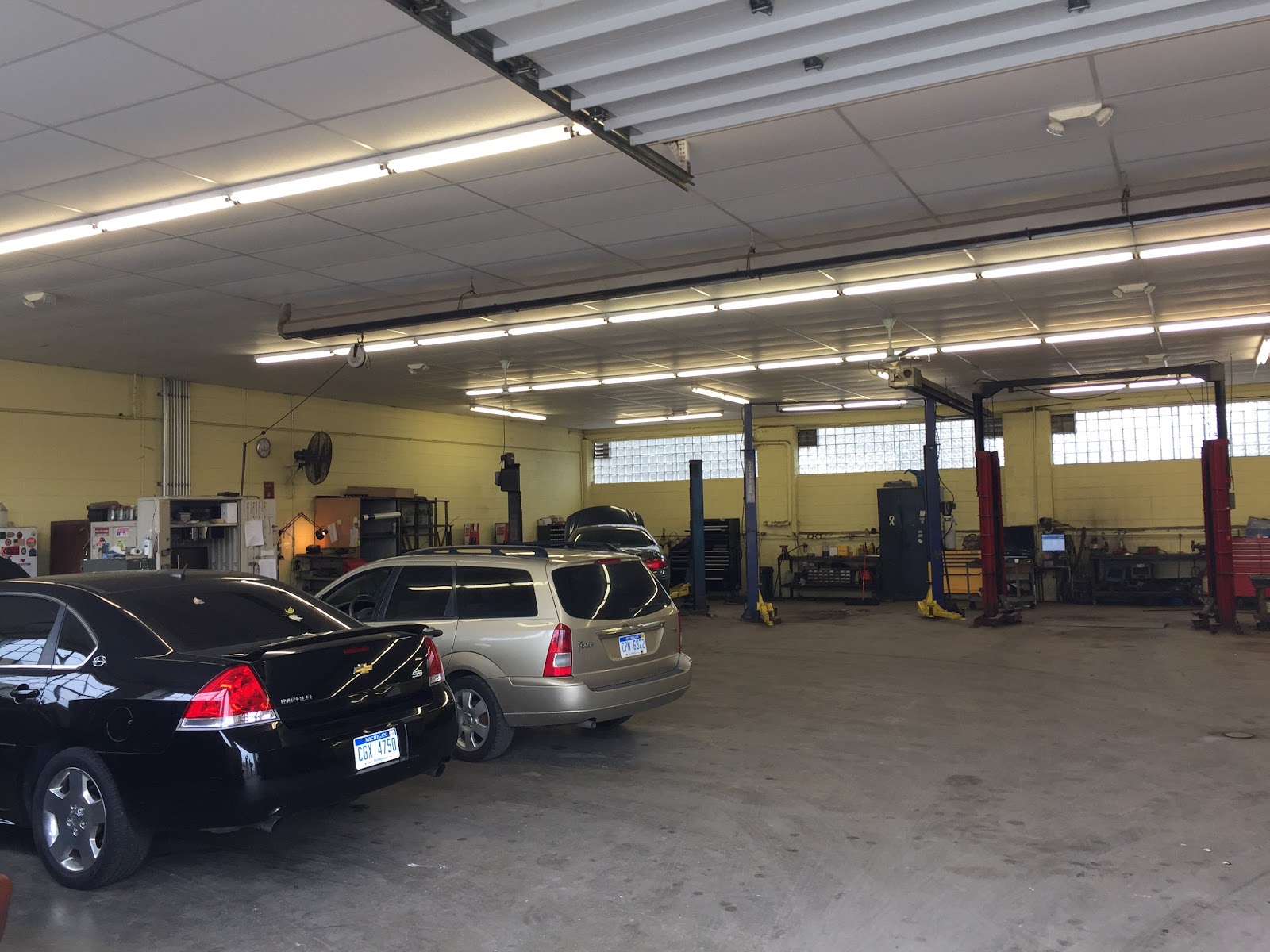 Jim's Dearborn Auto Repair — photo